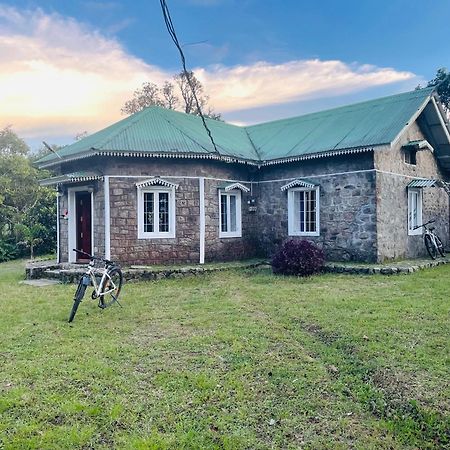 Thottom Stays Private Bungalow Munnar Exterior foto