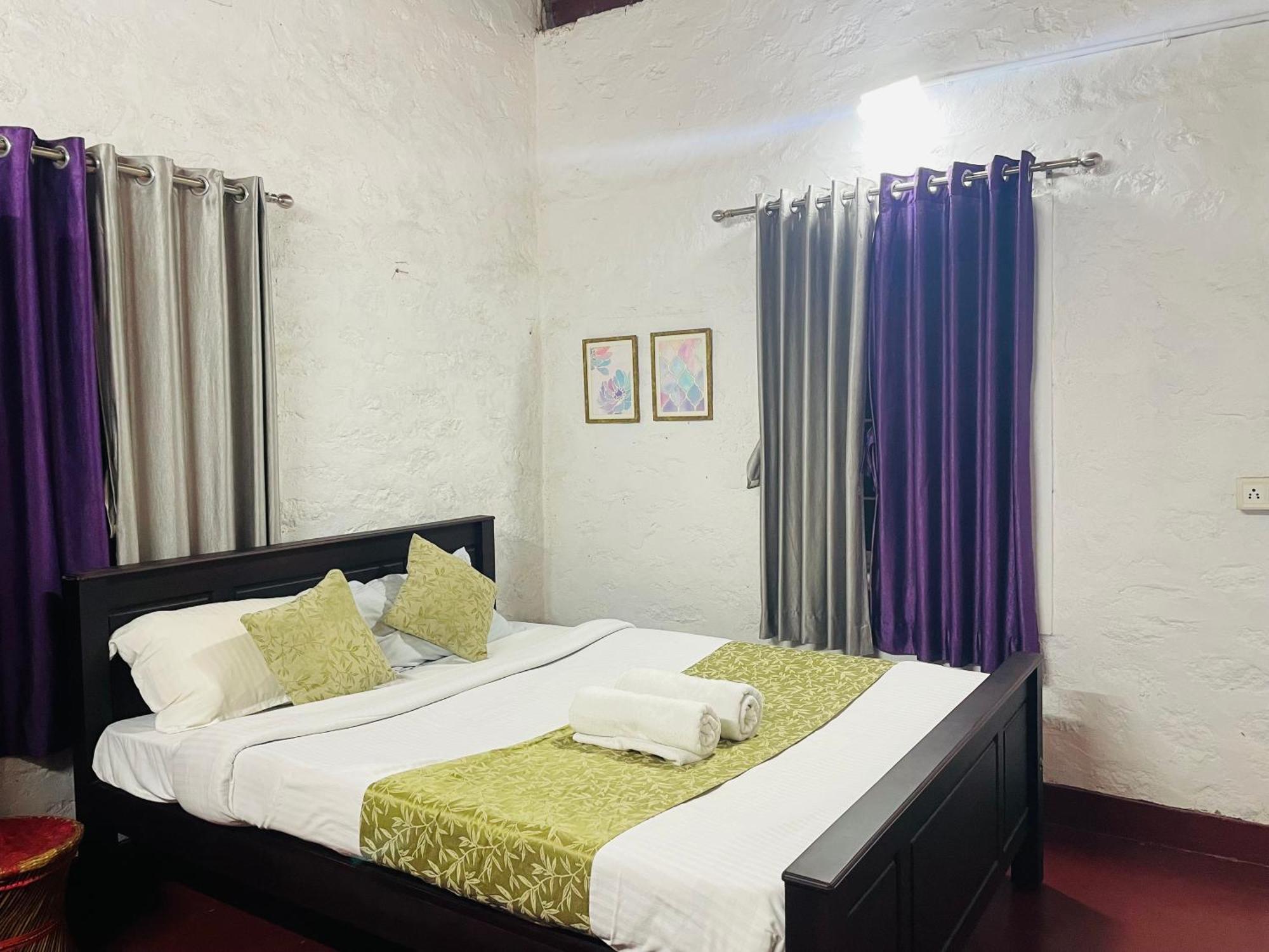 Thottom Stays Private Bungalow Munnar Exterior foto
