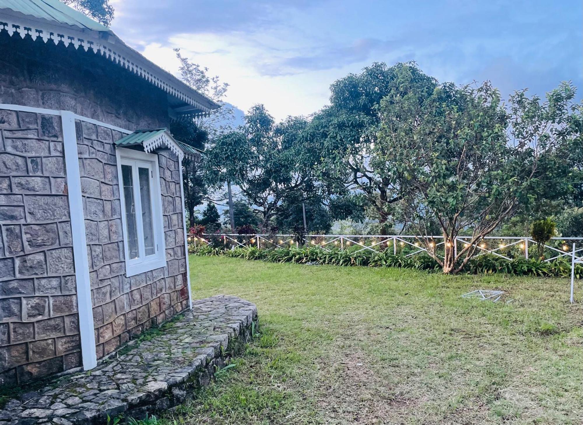 Thottom Stays Private Bungalow Munnar Exterior foto